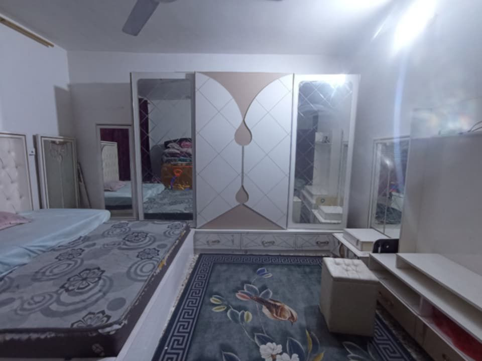 بيت للبيع 50متر طابقين نظيف دوانم ع غربي مقابيل الشعله قطاع 12 السعر ب65 الاستفسار ع الرقم ***********
