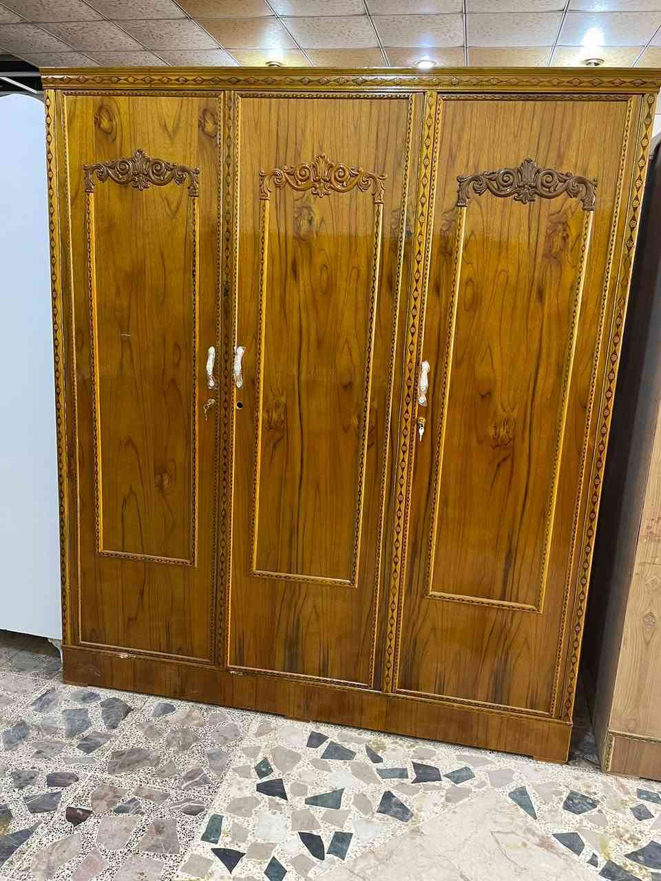 اسلام وعليكم يوجد انواع الكناتير الجديد والمستخدم بسعار مناسبه في تكريت القادسيه قطعه 500شارع مجمع الطبي الستفسار***********

