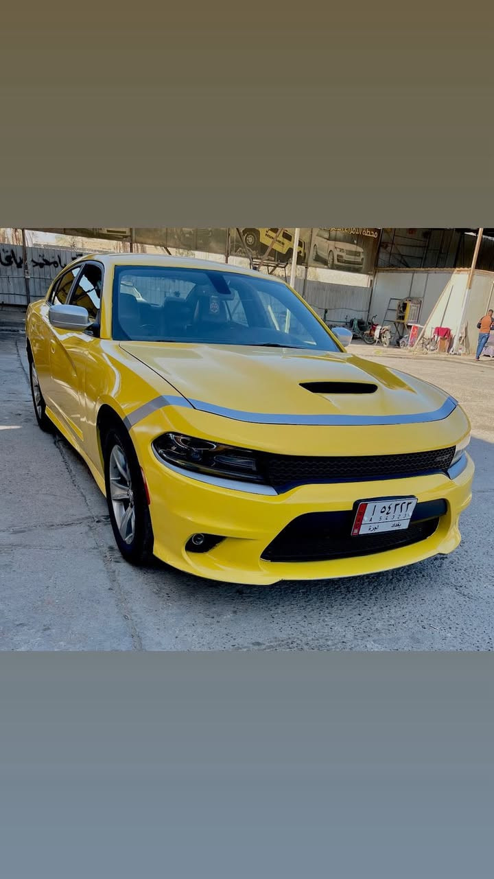 السلام عليكم جارجر للبيع19اصل خطه بصره كربلاء  مكان السياره كربلاء السعر 160 وبيه مجال 
للستفسار 
***********
***********
