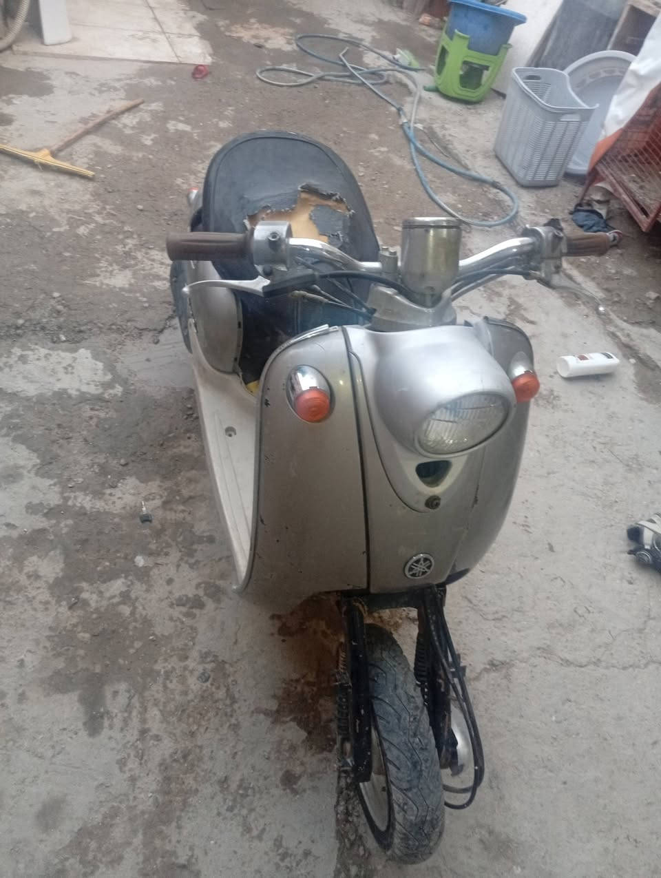 السلام عليكم دراجه عبد الحليم كلاسيك دراجه ناقصه شاملغ وكربريتر دراجه تخبل البقلايتات كله شغال كله بغداد جزيره سياحيه سعر 150 وبيها مجال بسيط او مراوس بيران وانطفاء اللي يريدها يطبل خاص


**إذا كنت صاحب هذا الإعلان وتريد حذفه لأي سبب، رجاءا أرسل رسالة إلى الدعم الفني**