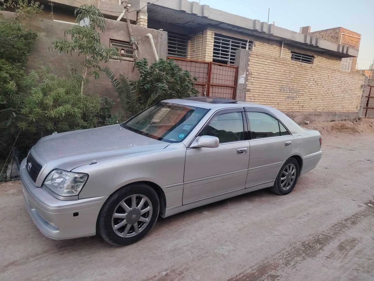 سلام عليكم
تويوتا كراون جنون

تسجيل  قرار48

كفاله عامه 

رقم صلاح الدين تحويل ثاني يوم 

مديل 2002

 لون سلفري 

كرستال اصل 

فتحه 

كشنات مخمل 

الغرفه شكري

D4جبير

شاصي 175

4 دكم 

استيرن كهربائئ

دركه ام العضلات 

مرايا شفط

برده خلفيه 

مكان النجف

السعر 135بيه مجال 

لاستفسار تصال على

***********

