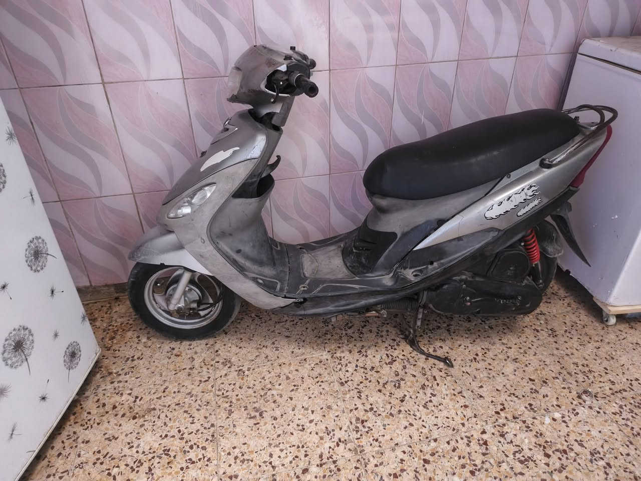 ماكس منغولي نكره سلف بيهه فقط صوت كلجات السعر 350الشراي يتصل ***********
