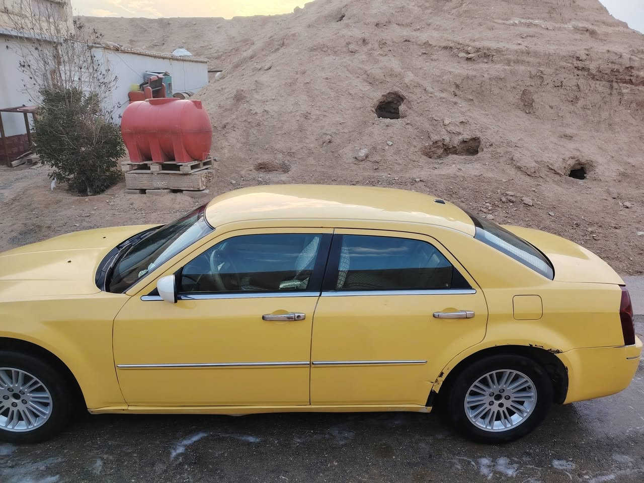 السلام عليكم 
اوباما موديل 2009
دواخل عسليه 
أصل حادث جاملغ أيسر 
بدون إرباك 
تصفير غرامات وهيئة
تحويل ثاني يوم 
العنوان بغداد مدينه الصدر 
***********
السعر خاص
