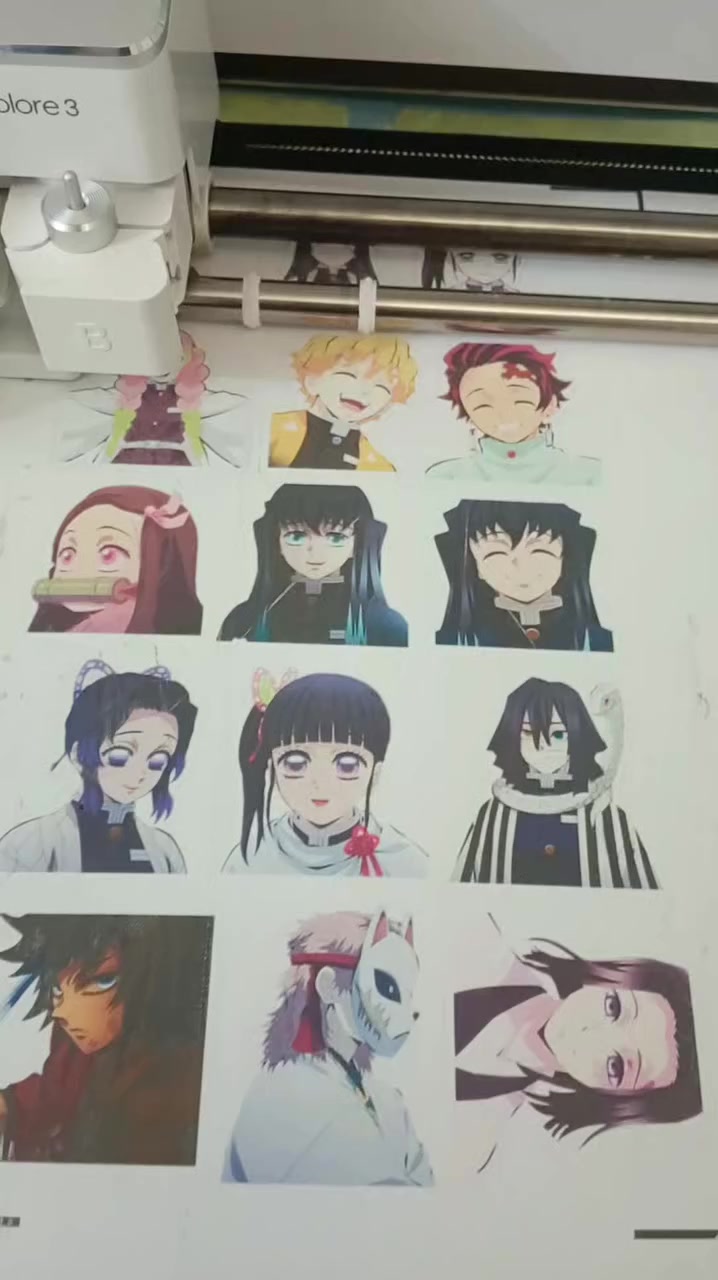 السلام عليكم متوفر ملصقات حسب الطلب يعني الصورة والشخصية التعجبك الطبقة الف 
متوفر توصيل نجف وجميع المحافظات


**إذا كنت صاحب هذا الإعلان وتريد حذفه لأي سبب، رجاءا أرسل رسالة إلى الدعم الفني**