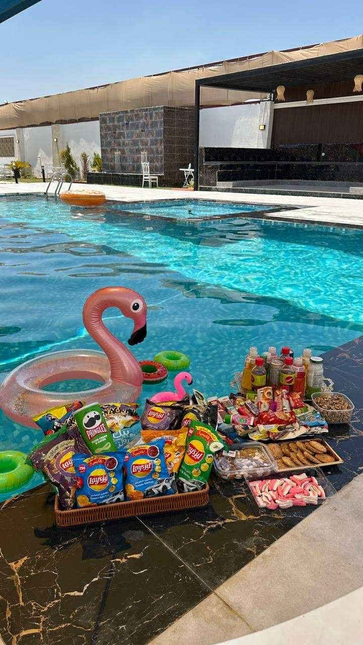 السلام عليكم..☆♤مزرعة vip رقم 220♤☆
تتوفر تاريخ ٢٠ الجمعه ليلي 
تتوفر تاريخ ٢١ السبت 
تتوفر تاريخ ٢٢ الاحد 
تتوفر تاريخ ٢٣ الاثنين 
العاب جميلة ومتنوعه
زحليكه مراجيح جلسات 
منضدة فيشه 
مسبحين للكبار والصغار حجم كبير 
غرف نوم وصاله مطبخ مؤثث بالكامل
حدائق باربيكيو جاهز مع تنور 
كراج وجلسات متعددة داخل المزرعة والحدائق 
للحجز واتساب ***********
كل المزارع موثقة شركة المصطفى لسياحة المسابح 
موثقة بتطبيق اجرلي
