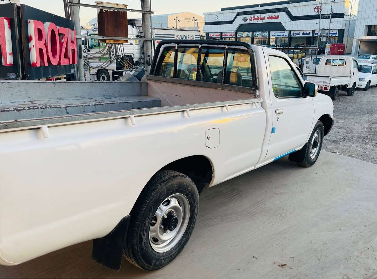 ...﷽....

نيسان تةك ٢٠٠١ ئارم پلاستيك سليمانى .
چوار تايةى لؤك پاوةر 
گير و مةكينه بةشةرت زور تندوتؤله ماشاالله
ئارم و موس و براره بةشةرت .
سعر // ٦٧ 
شوين // كةلار 
*********** كالار, السليمانية
