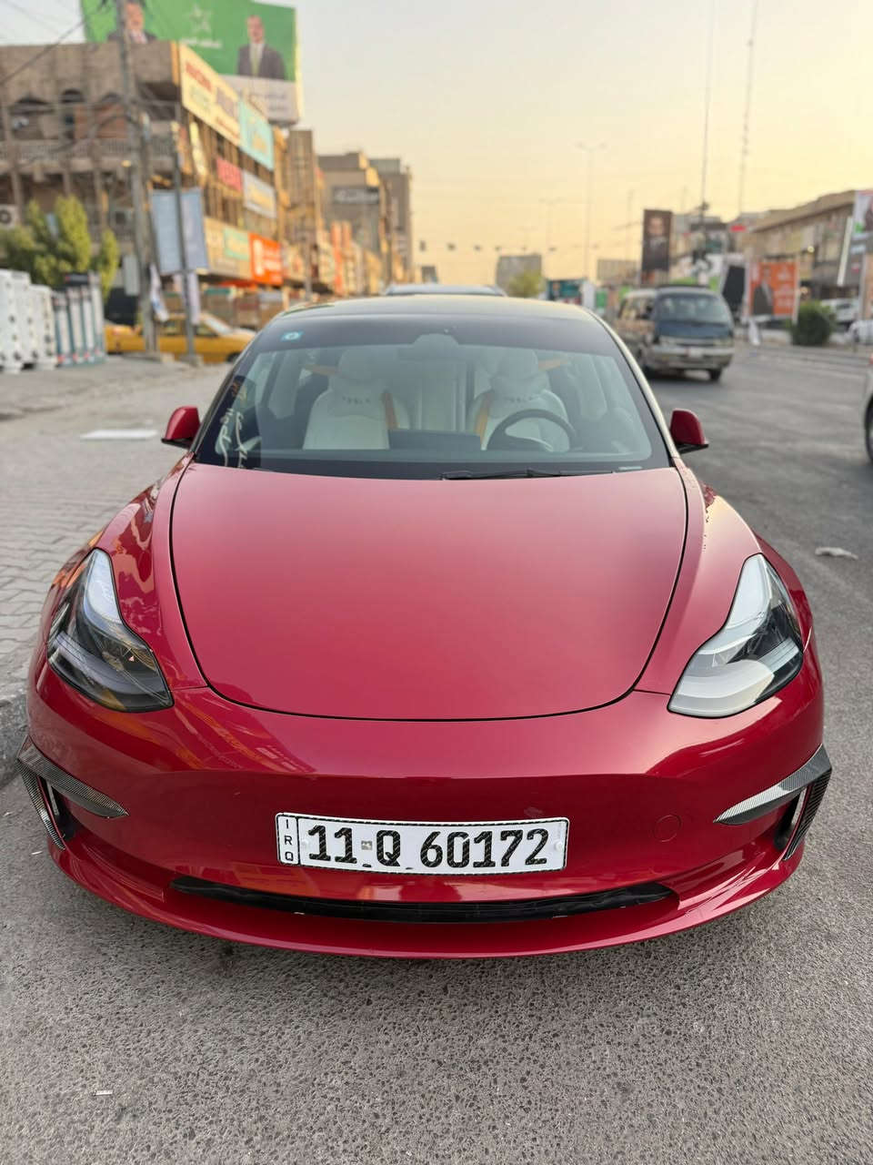 السلام عليكم
بيع او مراوس 
تسلا 3 موديل 2023  تك ماطور دفع خلفي 280 حصان ماشية 40 الف 
عليها هواي اضافات دواخل كاربون فايبر جناح خلفي فول موصفات 
شاحنه 32امبير ويها  معروفة موصفات التسلا 
حادث السياره الجاملغ والبنيد 
ايرباك استيرن فقط  
كامله بأسمي تحويل ثاني يوم 
مكان بغداد حي الجامعة 
***********
