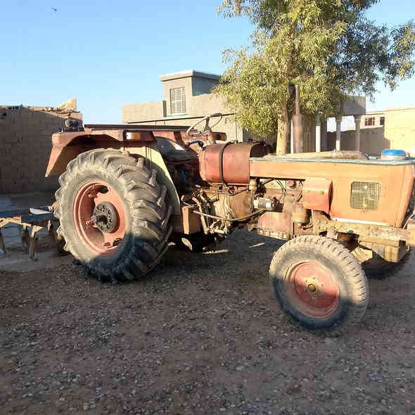 عنتر البيع نضيفه موديل 84 مكان جلولاء رقم موبيل ***********
