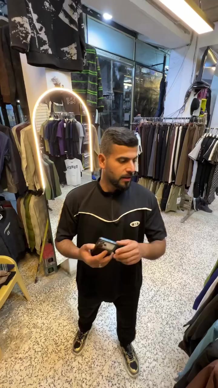 اللهم صلى على محمد وآل محمد 
بلاش وجمال باللبس😇


**إذا كنت صاحب هذا الإعلان وتريد حذفه لأي سبب، رجاءا أرسل رسالة إلى الدعم الفني**