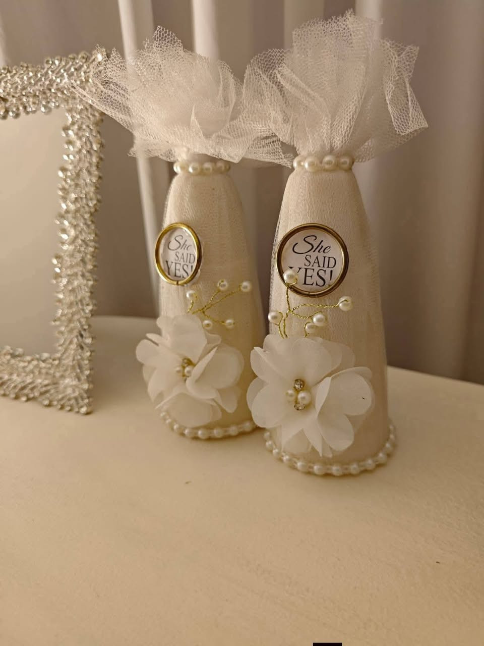 نعلن عن بدء فتح الحجز لكوشات العيد ابتداءً من يوم غد 🎉
أجمل التصاميم وأحدث الموديلات بأناقة تليق بمناسباتكم 💍
🌸 كوشات فخمة
🌸 تنسيق حسب الطلب
🌸 دزاين الانتيكا الخشبي 
سارعوا بالحجز لضمان موعدكم
للاستفسار والحجز راسلونا على الخاص 📩 او واتساب ***********
