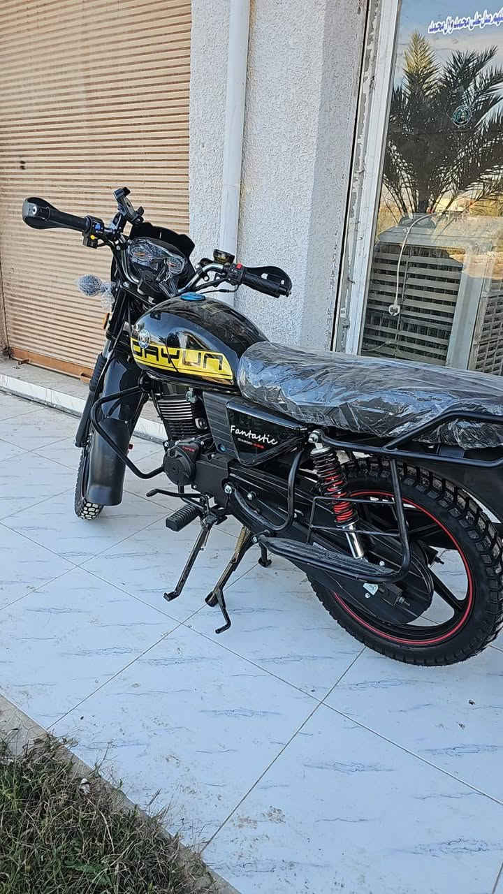 دراجه دايوان موديل 25 للبيع مسجل بسمي تحويل ثاني يوم باقي التفاصيل على هاذا لرقم ***********
