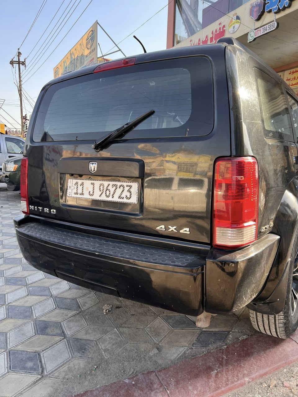 السلام عليكم دوج نترو 2008رقم بغداد بسمي مكفوله من الصبغ عده البنيد ولقماره اثر جراد مكينه كير حداديه جدد السياره حلو كلش مكاني بغداد السعر 90$ بيها حك الجيه 
***********
