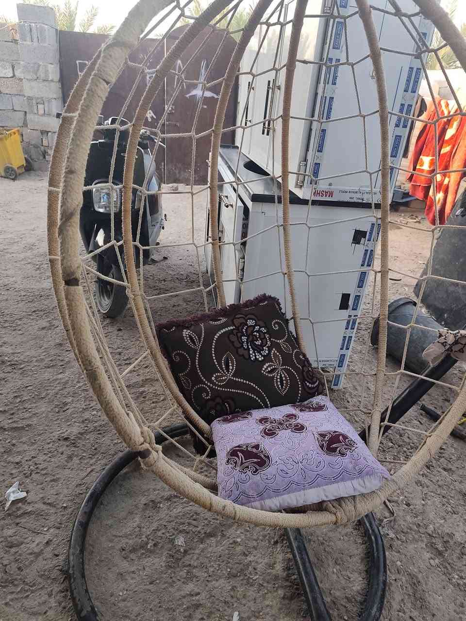 غراض بيت للبيع العنوان كربلاء الشراي يتصل ***********
