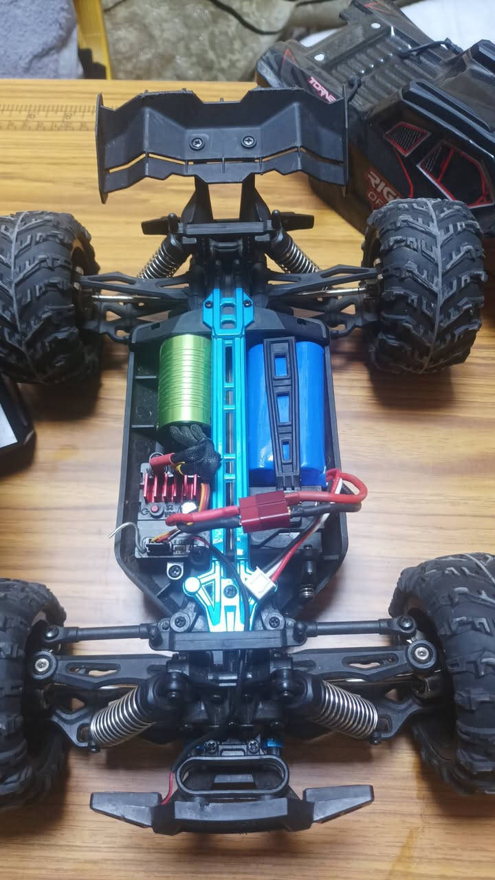 سلام عليكم خوان سياره حترافي محرك برشلس دفع رباعي دبل بطاريا شاحنه ملحقاته كامله سعر 75ويوجد توصيل جميع محافظات 5


**إذا كنت صاحب هذا الإعلان وتريد حذفه لأي سبب، رجاءا أرسل رسالة إلى الدعم الفني**