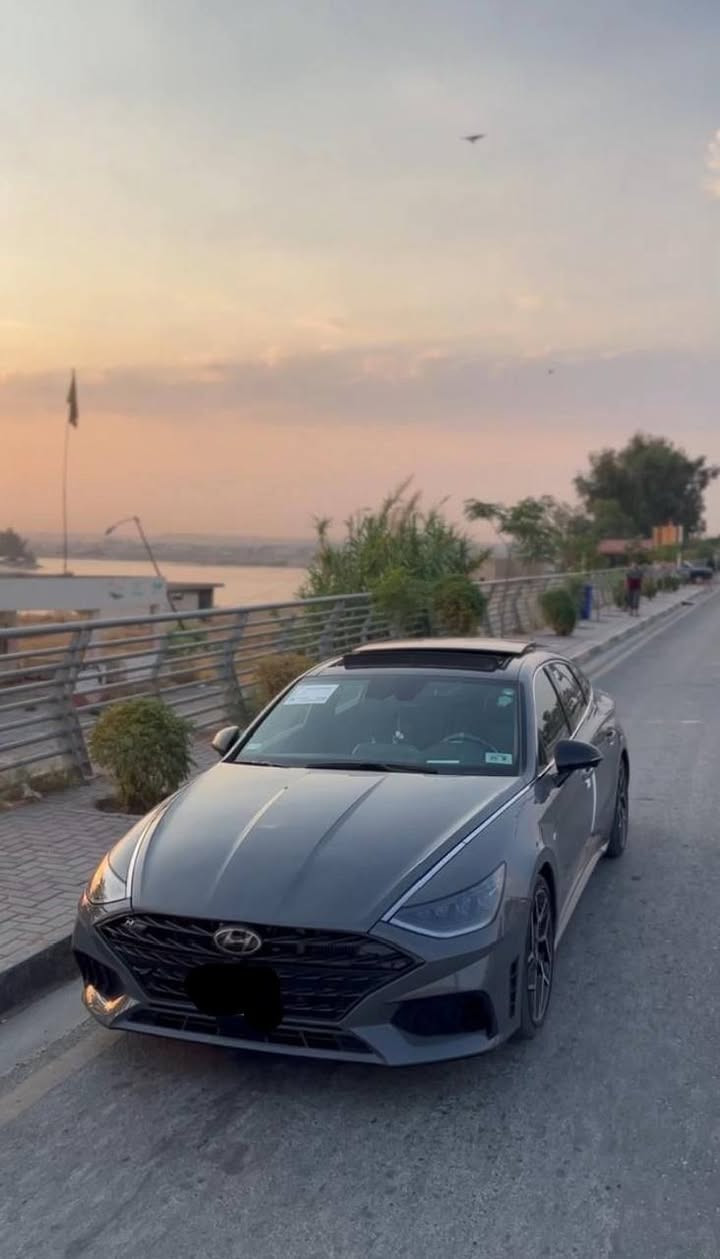 2-وارد كندي 

3-موصفات فول الفول 

4-محرك 2.5 Tوالكير 8 نمر دبل كلج✈️

5-كاميرات فتل خمسه 

6-رادار امامي + جانبي + خلفي 

7-حساسات امامي+ خلفي جانبي 

8- دادتشو 

9- اربع مودات قياده  

10- اناره داخليه فتل 64 لون  

11-اوتو هولد 

12 - كروز سرعه وتحديد مسار وسياقه ذاتيه 

13- كشن كهرب +خزن 

14- كشن تدفئه 4

15- كشن مختم ب N امطرز باحمر 

 16- كشن حضن 

17-هيتر ستيرن 

18 - شاشه حجم 12 انج

19-تبريد قطعتين 

20- سمعات بوس 

21-شاحن لاسلكي 

22- منافذ يوسبي عدد 4 

23- ويل 19 انج مختم N 

24-السياره ماشيه 73 KM فقط  مشي امريكا  

ملاحظه :السياره عليهه طخم تايرات جديد وباتري جديد يعني السياره ما بيهه نقص ابد 

ملاحظه :السياره ضررهه ربع بنيد مصلح  وجاملغ تبديل نفس البلادي  وبارد مكانتين حسبت 3 اصابع  بدون لا دواخل ولا شاصي ولا بدنه ولا حته ايرباك الدعمه صارت صطحيه شرط  الراديتر سليمه.

ملاحظه : مكان السياره موصل 

السعر 219 رجاء لا تقارنهه بل مهجومه او الي بدون موصفات والي تعجبه بيه خير ويدلل 

رقم صاحب السياره ***********
