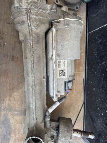 السلام عليكم من رخصة الادمن  عندي غراض جارجر دعامية خلفية وماطور مشط ستيرن المكان بصرة
***********
