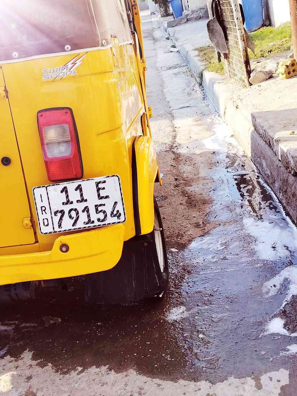 سلام عليكم تكتك واحد وعشرين للبيع دوس معمره تجي وتشوف استفسار خاص مكاني بغداد حي البتول قرب فلكت حي نصر سعر 7400وبيه مجال حك جيهه ***********متواجد ع رقم وعل خاص واني خادم
