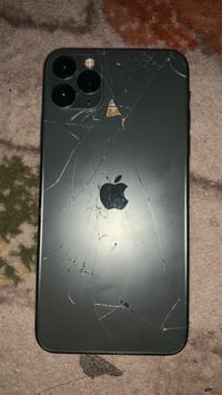 آيفون ١١ برو ماكس • ٢٥٦ • شاشه وبطاريه مبدل