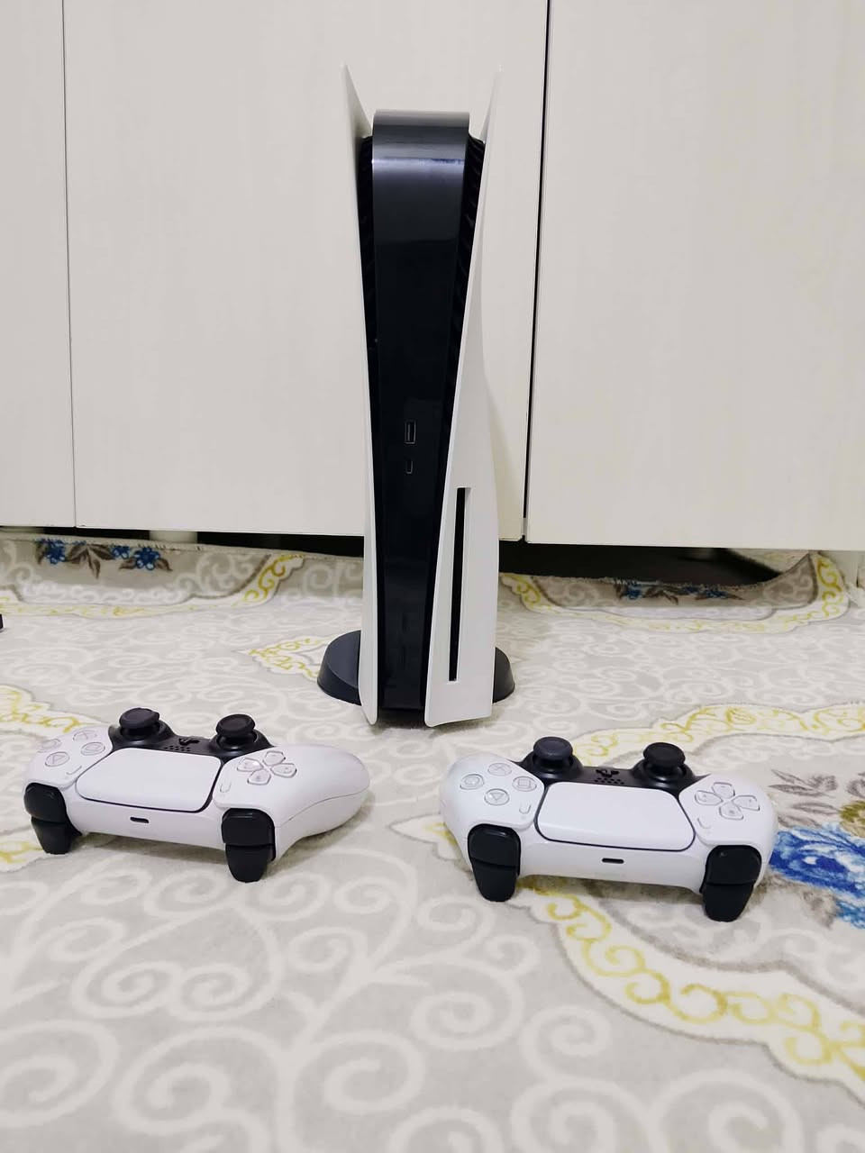 پلەی 5بە دوو دەسکەوە بۆ فرۆشتن ***********
