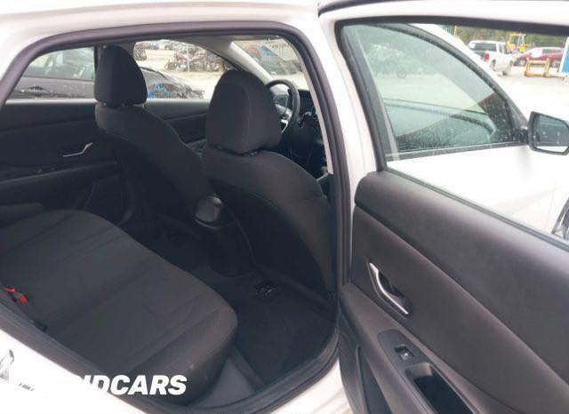 سياره النترا موديل ٢٠٢٣ السياره كلين واحد ع واحد التفاصيل ع الارقام***********
