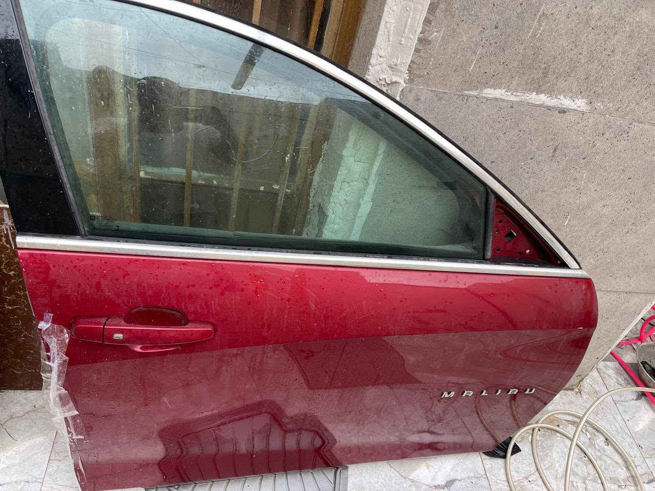 باب نظيف للبيع اتصال او واتساب فقط بصره  ***********
