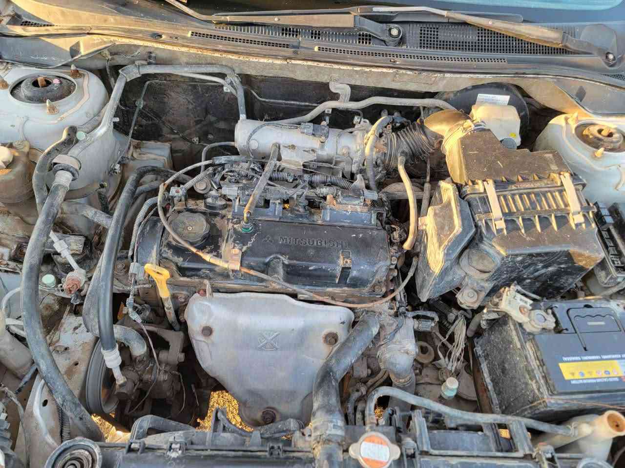 مسبوشي لانسر 2013 قادسيه جاهزة من كلشي محرك كير تبريد ثلج حداديه بيه جاملخ خلفي وامامي صبغ عام مكانه ديوانيه شاميه سعره 48 قفل***********
