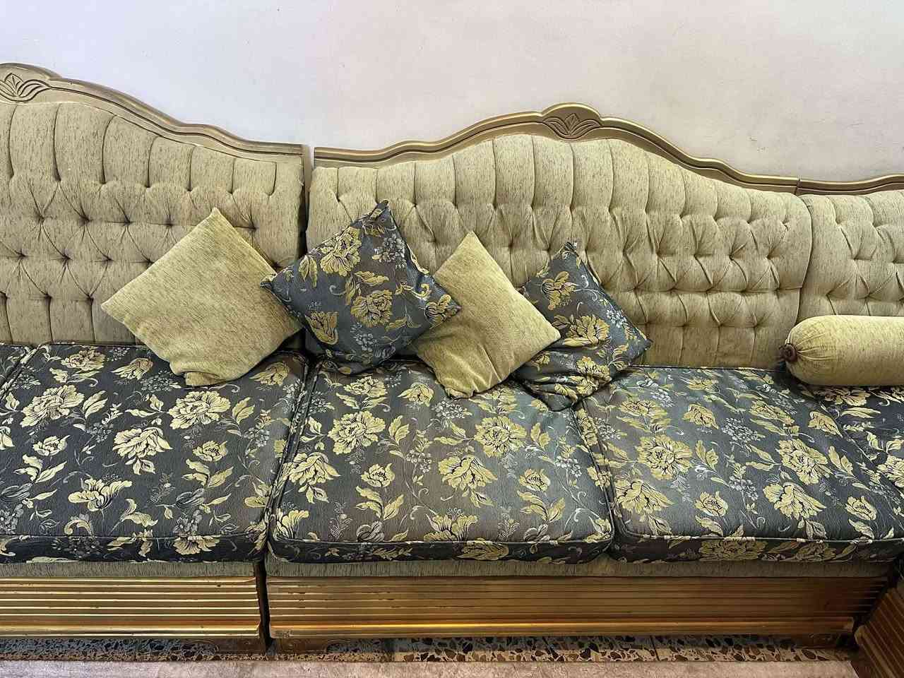 ديوان 8 مقاعد خليجي ملكي تكمه جدا راقي ونضيف وثريه وبردات كلهن ابيعهن ب650 الف وبيه  مجال المكان بغداد شارع فلسطين


**إذا كنت صاحب هذا الإعلان وتريد حذفه لأي سبب، رجاءا أرسل رسالة إلى الدعم الفني**