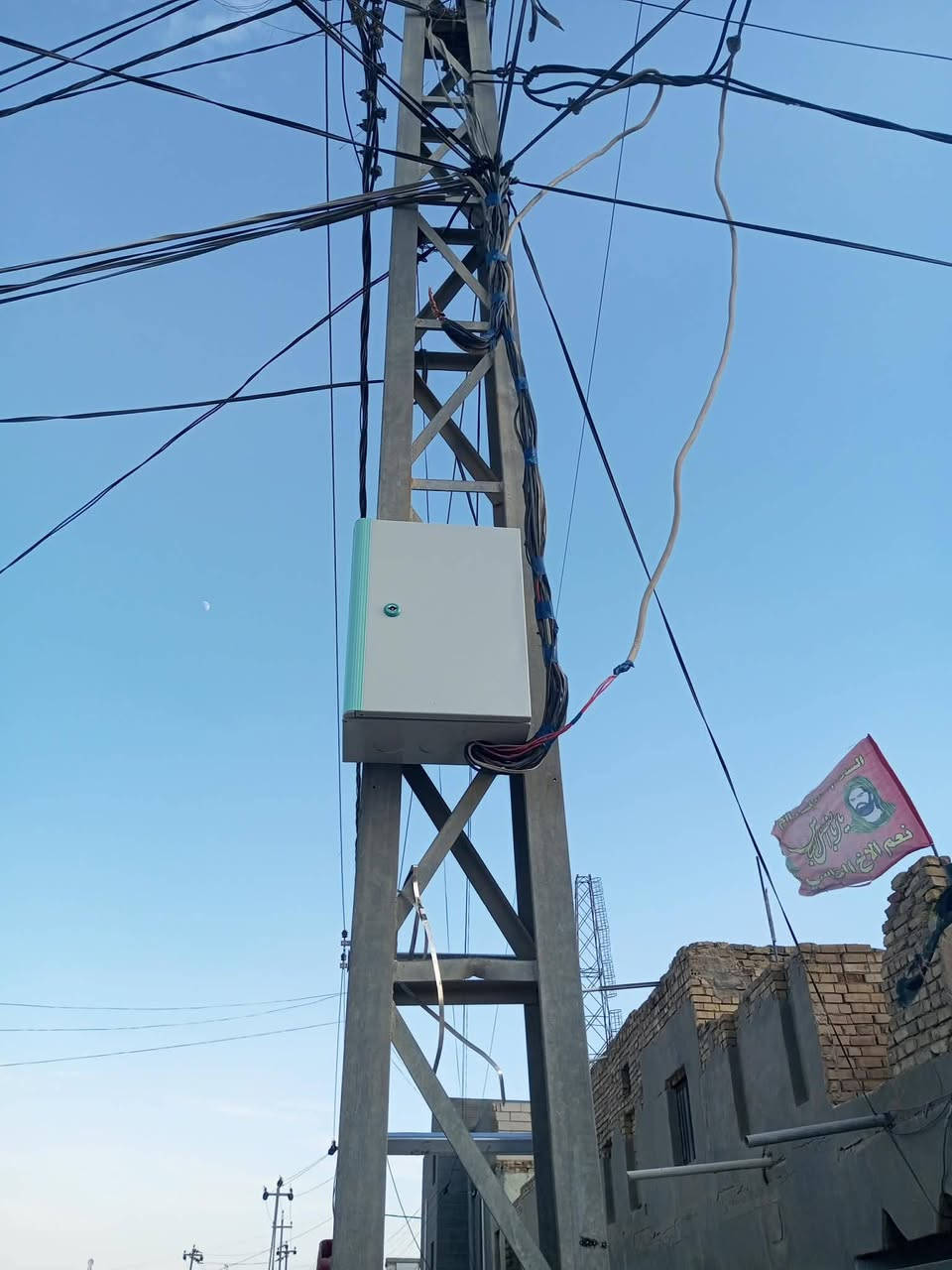 مؤمل الحياوي 
#لتنصيب البوردات 
لاستفسار..  ***********
