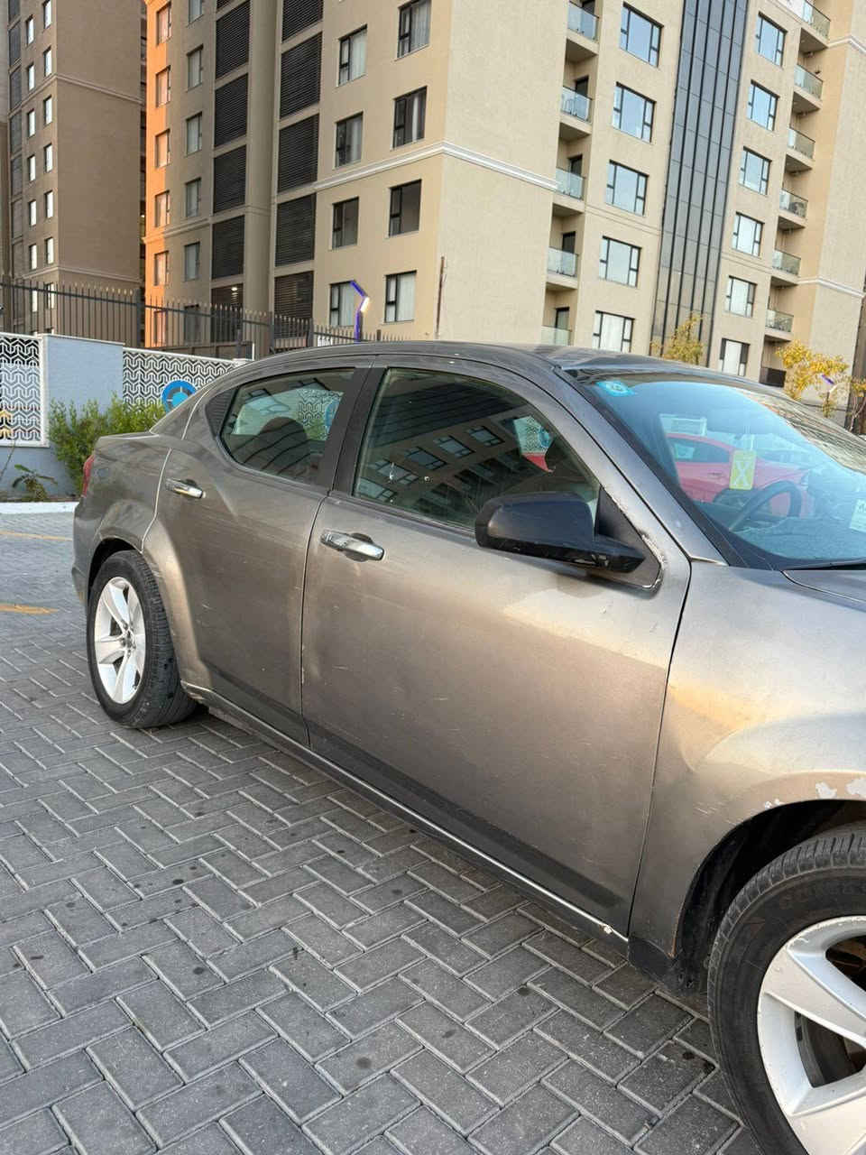 السلام عليكم دوج افنجر اوتماتيك موديل 2012 مصبوغه حزام جماليه مكينه وكير جدد تبريد بي ليك  غرفه جديده تخم تاير كهربائيات كلشي شغال ريمون سنتر لوك السعر 55 قفل بدون عمله مكاني بغداد السيديه تقاطع درويش رقمي *********** وبلعافيه عليه الياخذها بغداد, العراق
