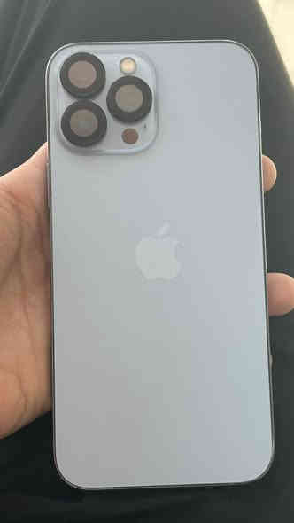 13 pro max 
مثل ما موضح نضافة الجهاز ممفتوح ابداً الجهاز وبي ضمان ١٥ يوم اي خلل يرجعلي الجهاز وويا كارتونة 
وهدايا هم ويا
سعرة 750 الف 
مكاني بغداد
***********
