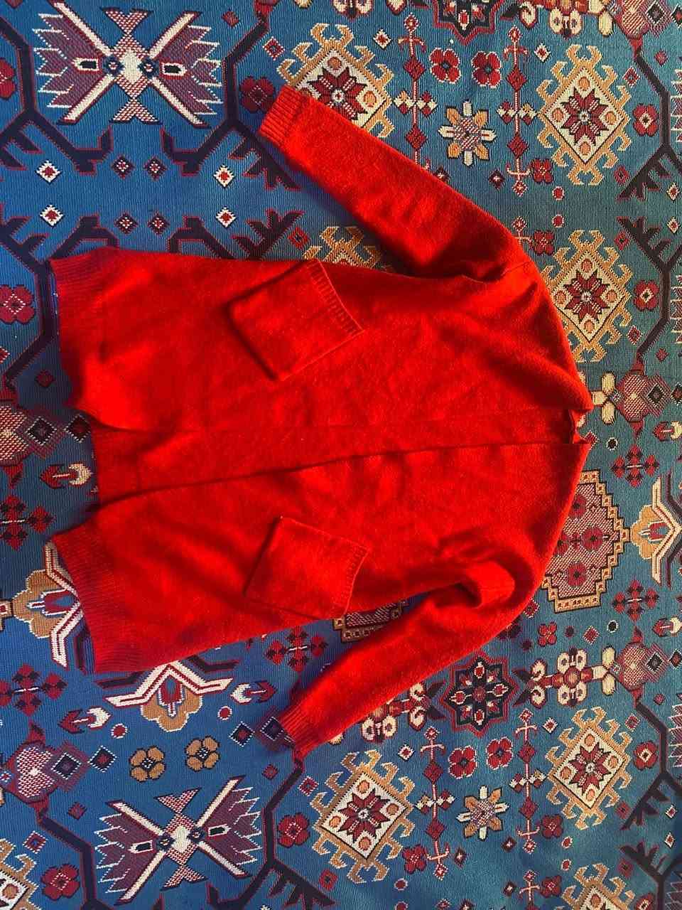 مرحبا مكلفه بالنشر قمصان ثنين الملون ملبوس مره وحده والثاني يمكن مرتين كلش جديدات ونظيفات الملون عبالك ماملبوس ماخذين الواحد على ٢٠ ديبيعووعن يلبسن قياس ٣٨ او ٤٠ القمصان وياهن بقيه الصور كلهن ب ١٥ نهايتهن


**إذا كنت صاحب هذا الإعلان وتريد حذفه لأي سبب، رجاءا أرسل رسالة إلى الدعم الفني**