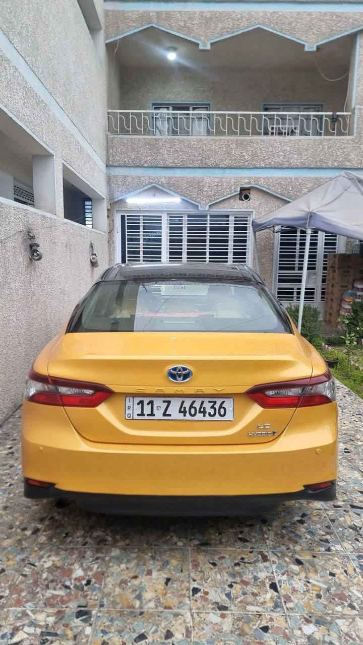 تيوتا كامري 2023 hybrid للبيع
السيارة موديل 2023 اصل بشرط 
الموصفات 
بصمة 
تبريد قطعتين 
نضام Eco .Smart . Sport 
لايت زنون لايت لد نهاري 
ويل كب رياضي 
مكينة 2500 ضمااان 
شاشة كبيرة 
تحكمات ستيرن حساسات 
صندوق بصمة 
داخل لونين اسود وبيجي 
مانع انزلاق 
سايد بريك بصمة 
السيارة اصل بيجي واني صبغته ذهبي واسود 
حادثها الجاملغ الخلفي فقط 
السيارة كاملة 100% بدون اي نقص 
رقمها بغداد انكليزي بدون اي غرامات 
مكاني الفلوجة 
السعر  170  بيها مجال بسيط 
الاتصال *********** 
الاتصال ***********
