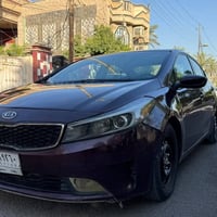 كيا فورتي موديل ٢٠١٧  رقم بغداد تحويل مباشر بأسمي محرك ٢٠٠٠ دووش شاشه ...