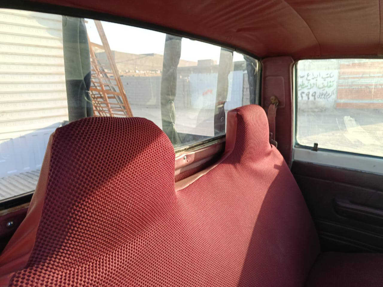 تيوتا تك موديل 89 رقم انكليزي بسمي مكفوله منكلشي بس مصبوغه عنوان بصره سفوان سعر 50وبيه مجال رقم تلفون ***********
