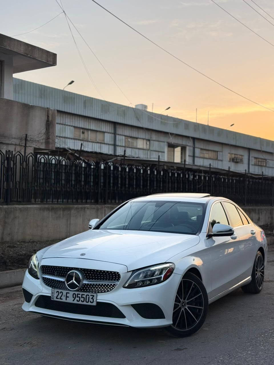 C300
2021
كفالة عدة الدعاميات 
مواصفات معروفة 
بيع او مراوس 330i بدون حادث وبدون صبغ 
العنوان بغداد الكاظمية
***********
