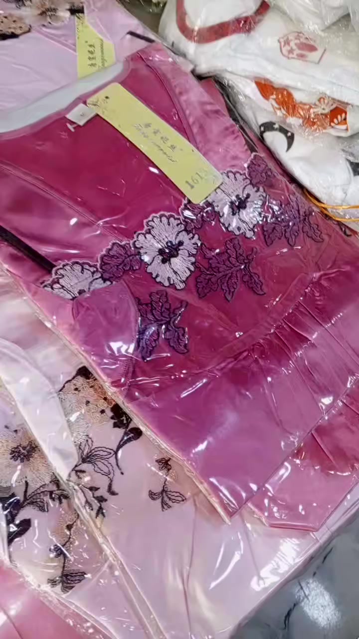 تراك ستن موديلات جديدة سعر 3 الاف حرك الأسعار لحكو عليهن


**إذا كنت صاحب هذا الإعلان وتريد حذفه لأي سبب، رجاءا أرسل رسالة إلى الدعم الفني**