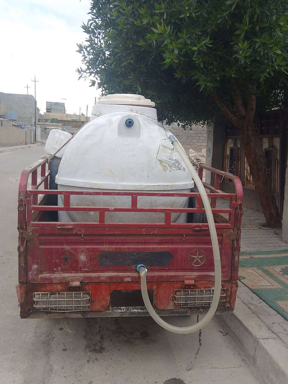 يا الله السلام عليكم اخوان
ستوتة ديوان موديل 2021 للبيع أوراق أصولية 
السعر 800 قفل العنوان بغداد حي النصر 
رقم الهاتف *********** واتساب
