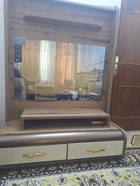 ميز بلازما • جديد • مستعجل