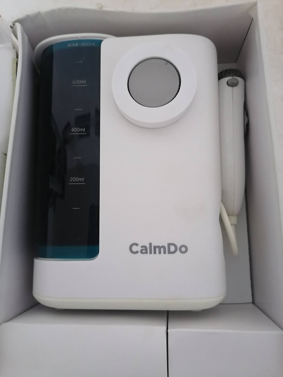 هذا الجهاز هو جهاز تنظيف الأسنان بالماء من CalmDo، يتميز بوجود معقم بالأشعة فوق البنفسجية (UV).
يحتوي على خزان مياه بسعة 800 مل ويأتي مع 8 رؤوس مختلفة للاستخدام.

هذا الجهاز هو جهاز تنظيف الأسنان بالماء من CalmDo، يتميز بوجود معقم بالأشعة فوق البنفسجية (UV).

سعر 15  مكاني نجف توصيل ماعندي


**إذا كنت صاحب هذا الإعلان وتريد حذفه لأي سبب، رجاءا أرسل رسالة إلى الدعم الفني**