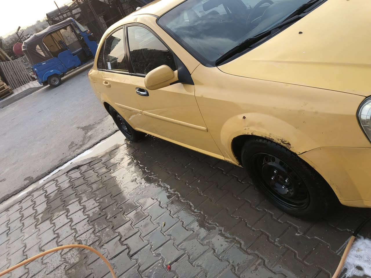 سلام عليكم من رخصت الادمن سياره اوبترا موديل 2012 كير عادي سياره مكفوله من صبغ وضربه فقط بارد بجاملغ الامامي شويه الاتصال ***********
