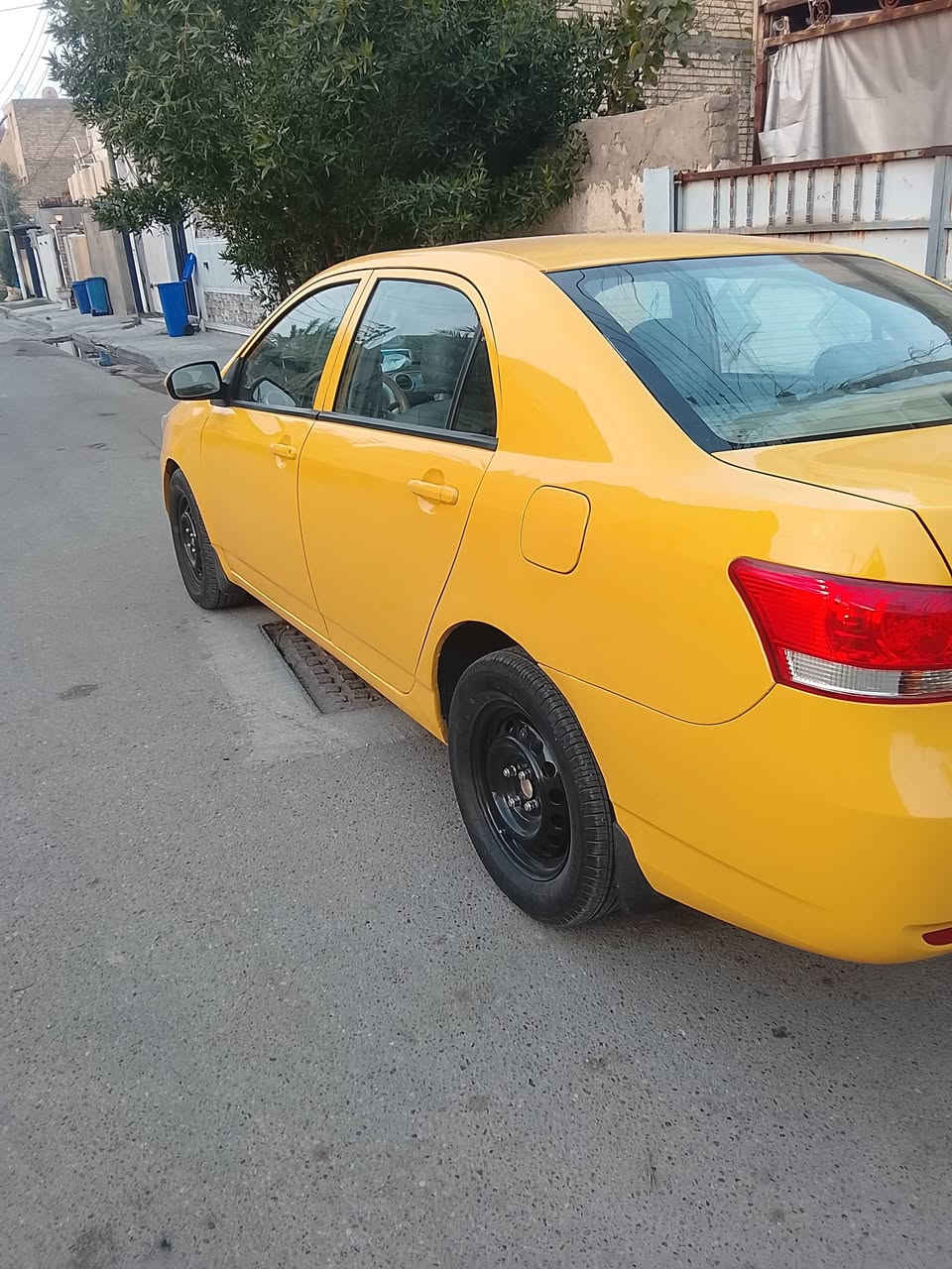 اسلام عليكم بي وأيدي موديل 2013 معمرة بل كامل السعر 50ورقة بية مجال بسيط المكان بغداد الدولعي رقم الموبايل   ***********
