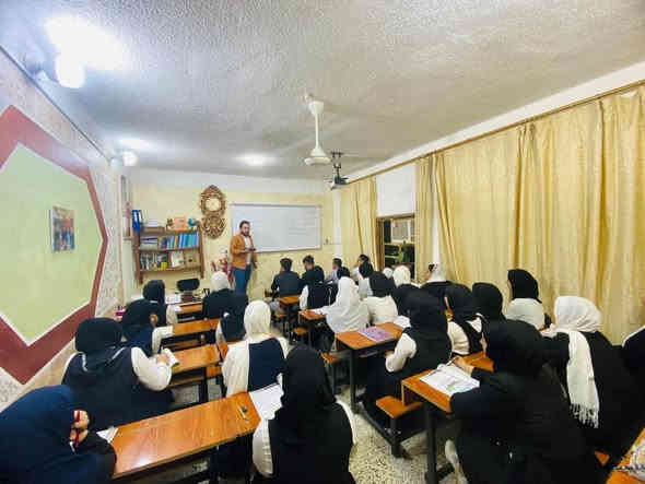 اعلان هام ‼️ 
يعلن معهد اجيال المستقبل للتدريس الخصوصي 
عن بدء التسجيل في دورات التقوية العلمية 
للمراحل (الابتدائية - المتوسطة - الاعدادية)
للعام الدراسي الجديد 2025-2026
ولجميع المواد الدراسية العلمية
👈🏻((بأسعار مناسبة جداً مع خصم للإخوة))👉🏻

♦️طرق تدريس حديثة مع تلخيص كامل للمادة
♦️اختبارات يومية وشهرية في جميع المواد
♦️مراجعات للمادة قبل كل امتحان شهري
♦️تواصل مع اولياء الامور لتقيم مستوى الطالب
♦️نوفر للطلبة محاضرات طوال ايام الاسبوع

📌عنوان المعهد
الفرع الاول: حي الامين - قرب مدرسة ابن قدامة الابتدائية
الفرع الثاني: حي الجمعية - قرب ثانوية دمشق للبنين

للتسجيل او الاستفسار التواصل عبر الصفحة
او الاتصال على الرقم ***********📞

معهد أجيال المستقبل منارة العلم والمعرفة

المهندس ايمن جلال خلف 
المدرس ايسر جلال خلف
الست هديل اياد مطلك
الست لمى كمال خلف
الست زهراء جلال خلف
الاستاذة القديرة فاطمة خليفة تركي

#_الثقة_بالله_نجاح
