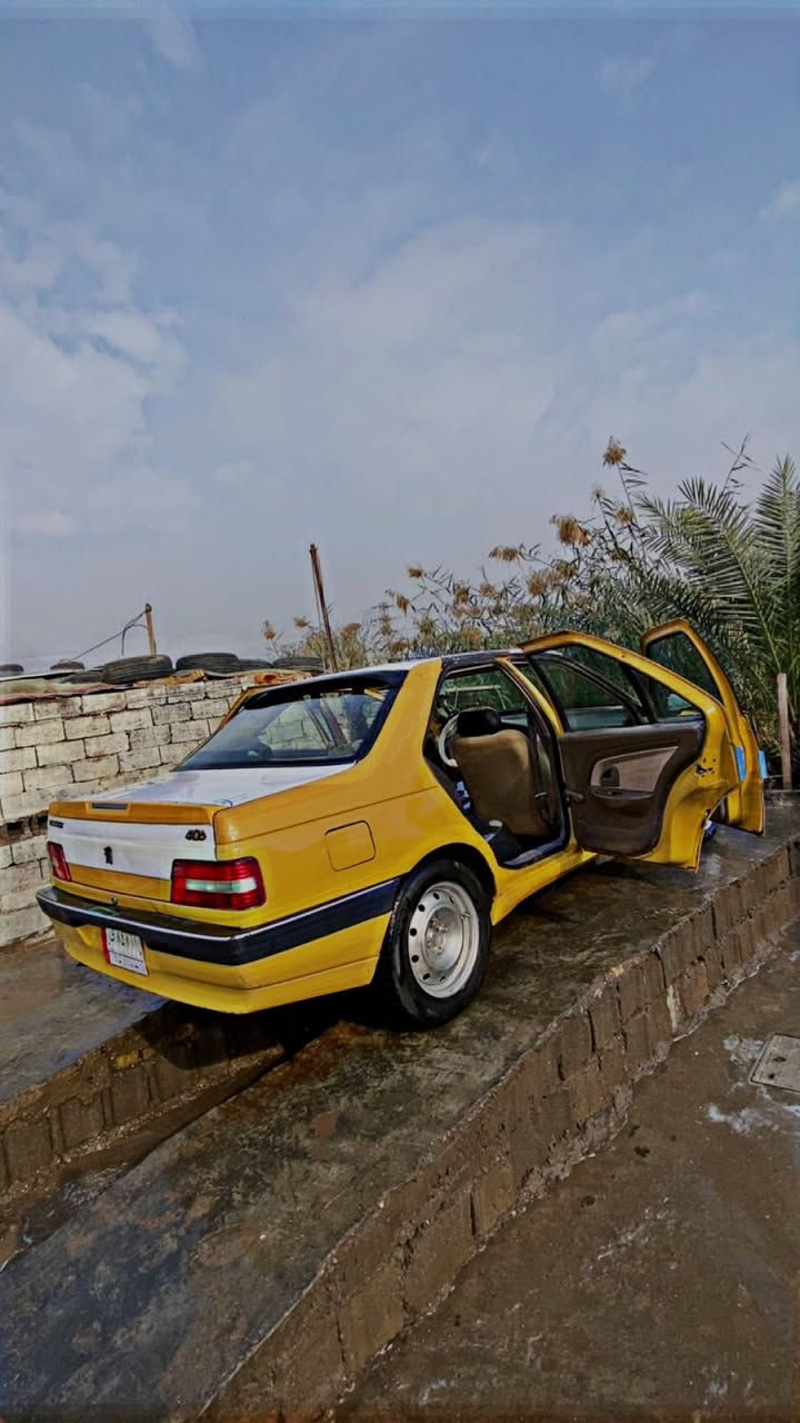 سلام عليكم 
بيجو لميس 2013 
مكينه يطغ يطغ 
كير + كلج كفاله 
غرفه جديده 
تخم تاير جديد 
شاشه 
لايت زنون 
سنويه 2027
بيهة جراد بل جاملغ 
عليهة غرامه 800 
اخذ صافي 22 ورقه
مكاني حسينيه مال راشديه 
***********
