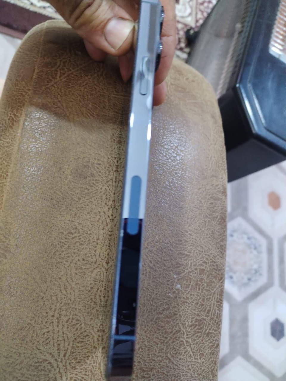 السلام عليكم
للبيع إيفون 13 برو ماكس أمريكي ذاكرة 256 مكفول بطارية 88 بلادية 
عنوان واسط الصويرة الجهاز كلش نضيف شخط مابي كله شغال 
للاستفسار خاص


**إذا كنت صاحب هذا الإعلان وتريد حذفه لأي سبب، رجاءا أرسل رسالة إلى الدعم الفني**