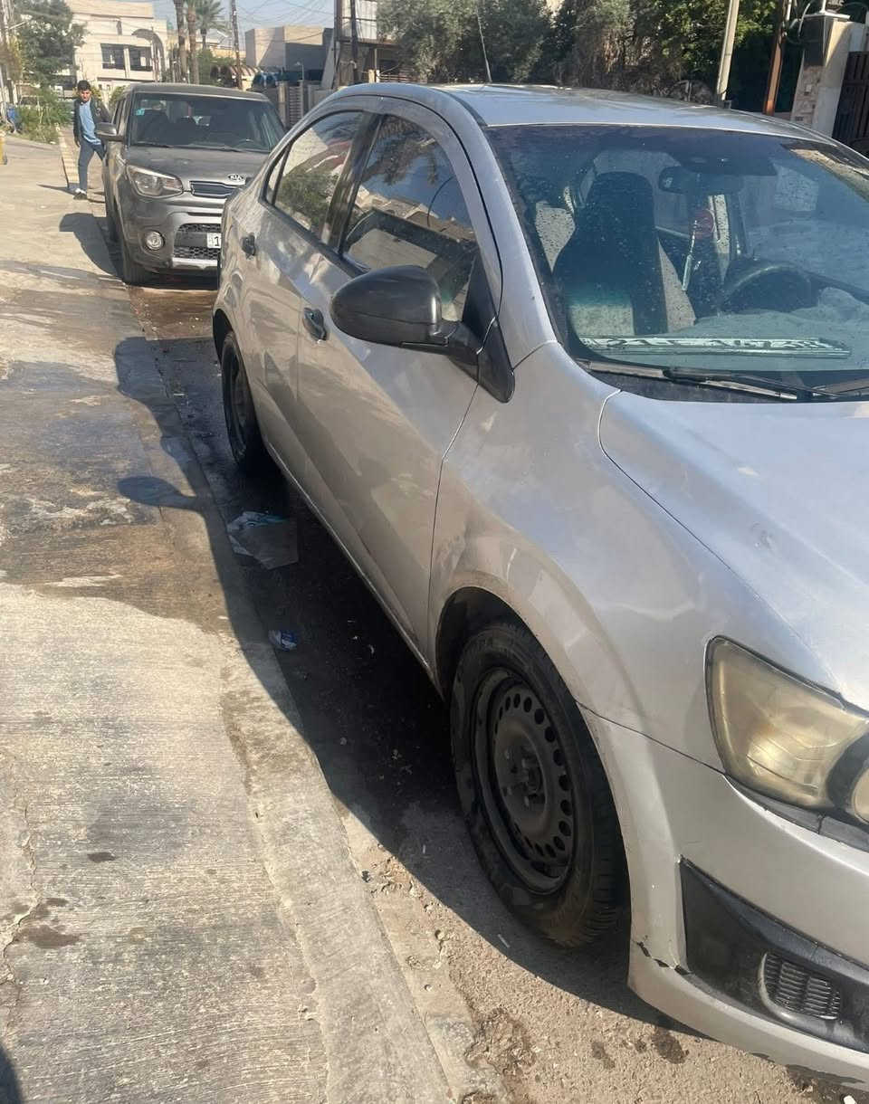 شوفرليت سونك موديل 2012 محرك 2000
مشكله براجز   رقم سليمانيه سعر55$
***********
