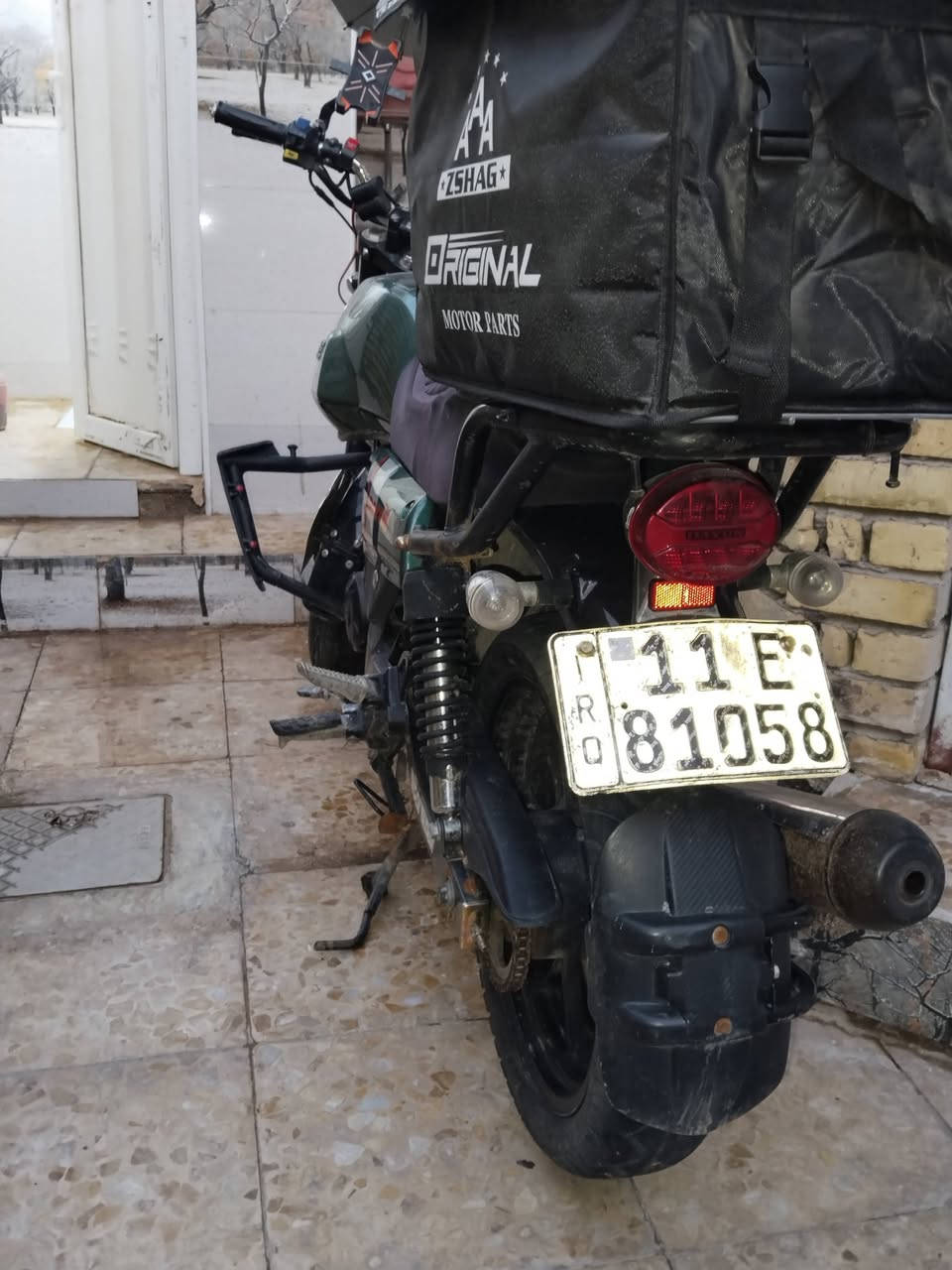 سلام عليكم دراجه دايون لايتي مديل 2023 نضافه 100/100 مرقم سنويه رقم بغداد + عنواني ناصريه مركز سعره 2450 الف يعني سعره مليونين وربع ميه وخمسين وبيه مجال حك جيه رقمي *********** دراجه ناقصه بس خيال كدام عينكم دراجه ما مشتغله ساله سبوع ما طالعه من للبيت محتاج وريد ابيع مضرر كلش +راعي دراجه موجود بغداد
