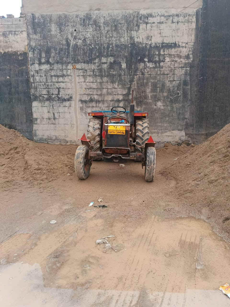 عنتر موديل 80 للبيع مكان كركوك رقم سليمانيه شرط تحويل او وكاله استيرن باور سعر 3700 وبي مجال ***********   /   ***********
