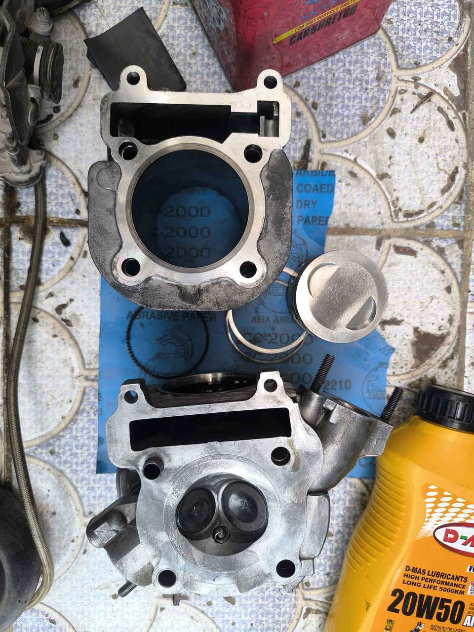 السلام عليكم 
بوشه وكور 63 ولفين كبار TD كلهن مطابقات ولفات كامشفت جواكيج بستم جيب وشد 
سعرهن خاص حبايب
مكاني حله توصيل موجود


**إذا كنت صاحب هذا الإعلان وتريد حذفه لأي سبب، رجاءا أرسل رسالة إلى الدعم الفني**