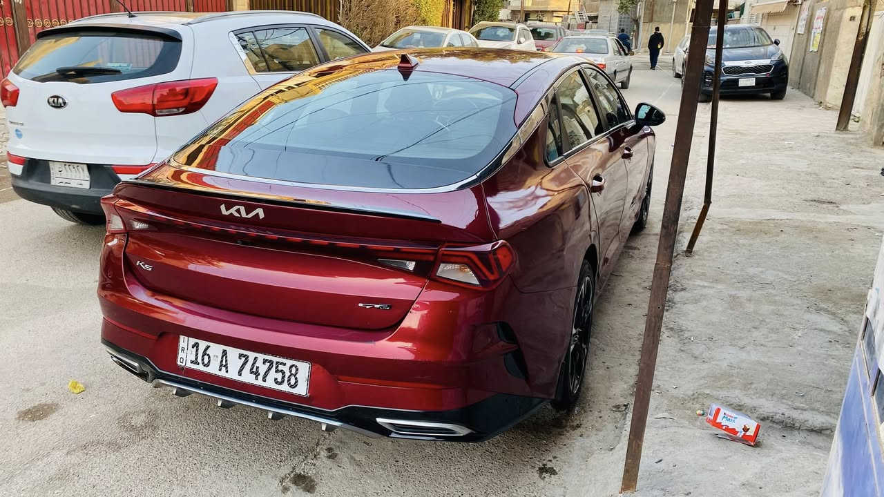 كي فايف موديل 2022ماشي 77 واردامريكي ضربة جاملغ يمين باب بدل خلفي مواصفات GTباتري جديد تخم تاير جديد تبريد ثلج  رقم ديوانية مشروع وطني تحويل ثاني يوم سعر سيارة 160وبيها مجال مكان سيارة بغداد جديدة رقم الهاتف ***********
