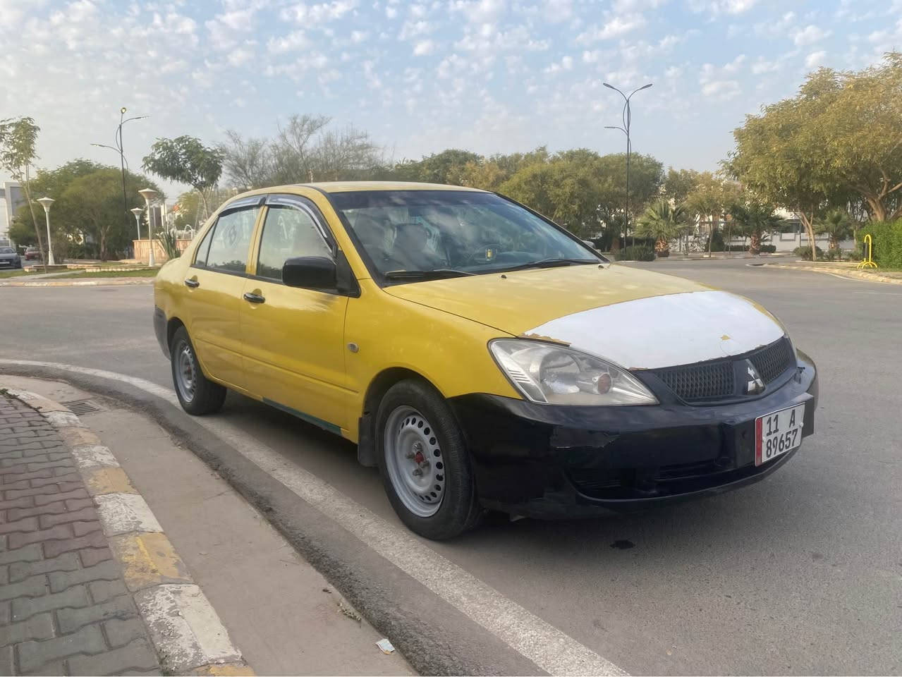 سلام عليكم 
لانسر 2010
رقم بغداد مشروع وطني تحويل ثاني يوم 
مكان السيارة ديالى خانقين 
سعرة ٧٦ وبي مجال
*********** خناقين, ديالى
